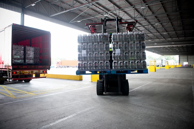Coca-Cola risparmia 6 minuti per camion durante le operazioni di carico