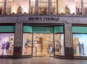 Brown Thomas Arnotts minskar kostnaderna i butiken och förbättrar kundupplevelsen med ZetesAthena