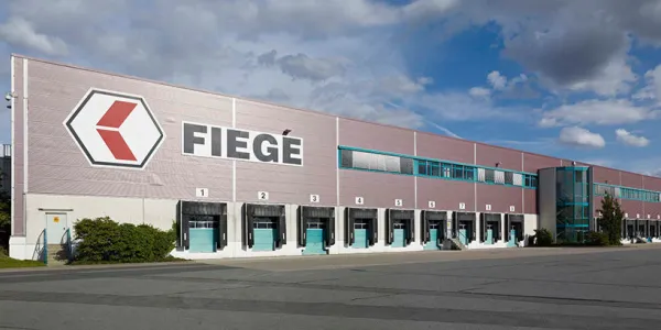 Zetes überwacht und wartet Etikettendrucker für Fiege mit der IoT-Verwaltungslösung SOTI Connect