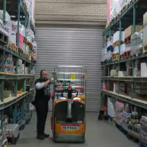 Liquor chain store Dirck III improves picking rate by 20 packages an hour with ZetesMedea Voice